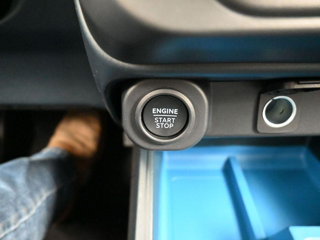 new 2025 Ford Maverick car, priced at $33,410