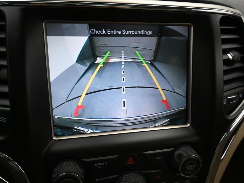 used 2015 Jeep Grand Cherokee car, priced at $16,500