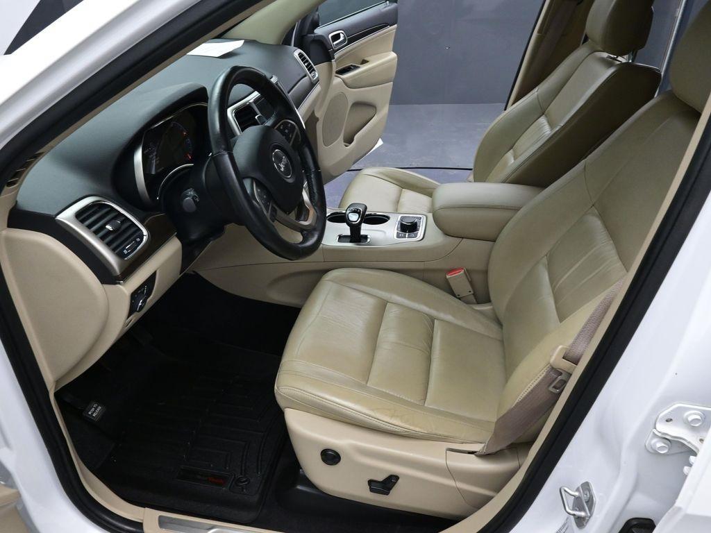 used 2015 Jeep Grand Cherokee car, priced at $12,000