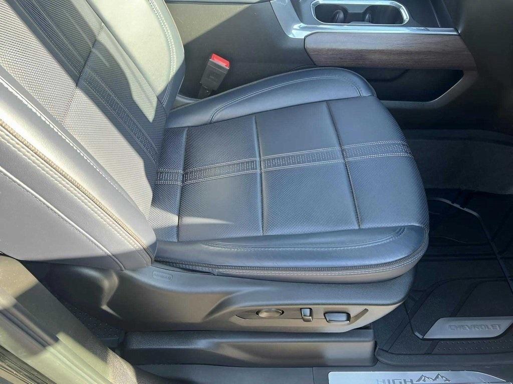 used 2022 Chevrolet Silverado 1500 car, priced at $44,500