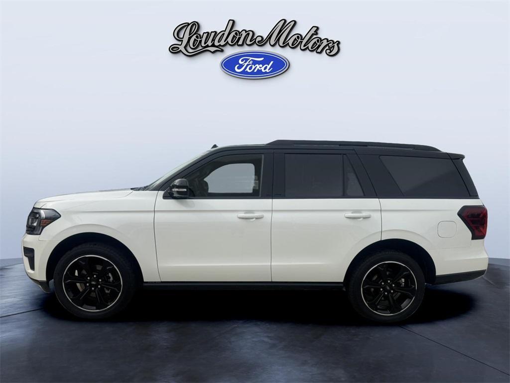 used 2024 Ford Expedition car, priced at $58,900