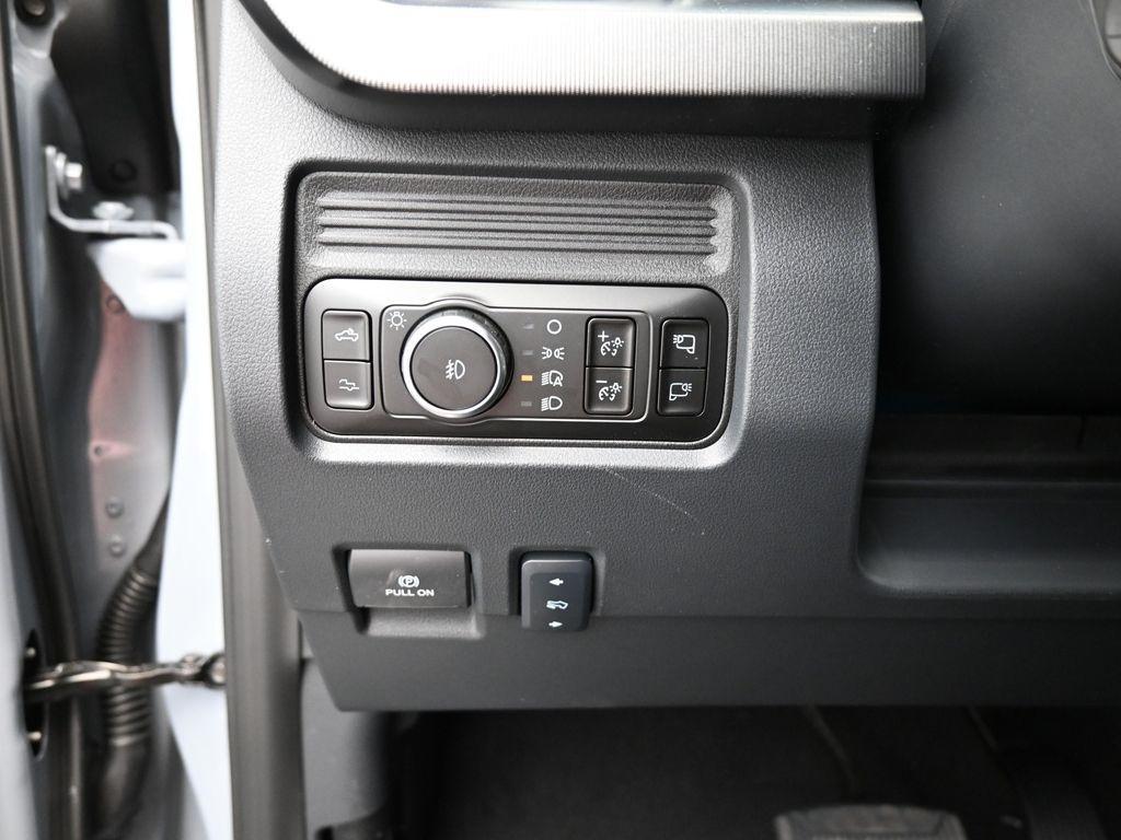 new 2026 Ford F-450 car, priced at $106,355