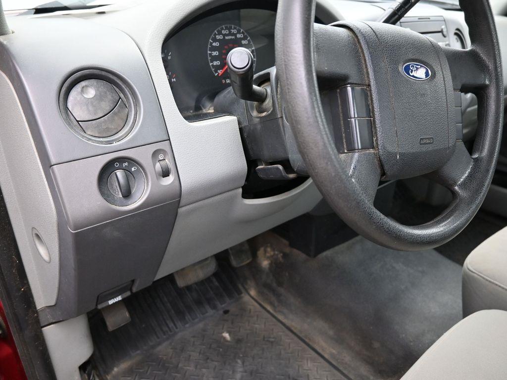 used 2007 Ford F-150 car, priced at $2,800