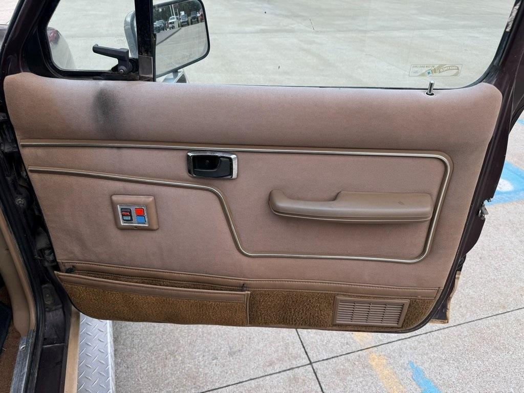 used 1986 Ford Bronco II car, priced at $11,000