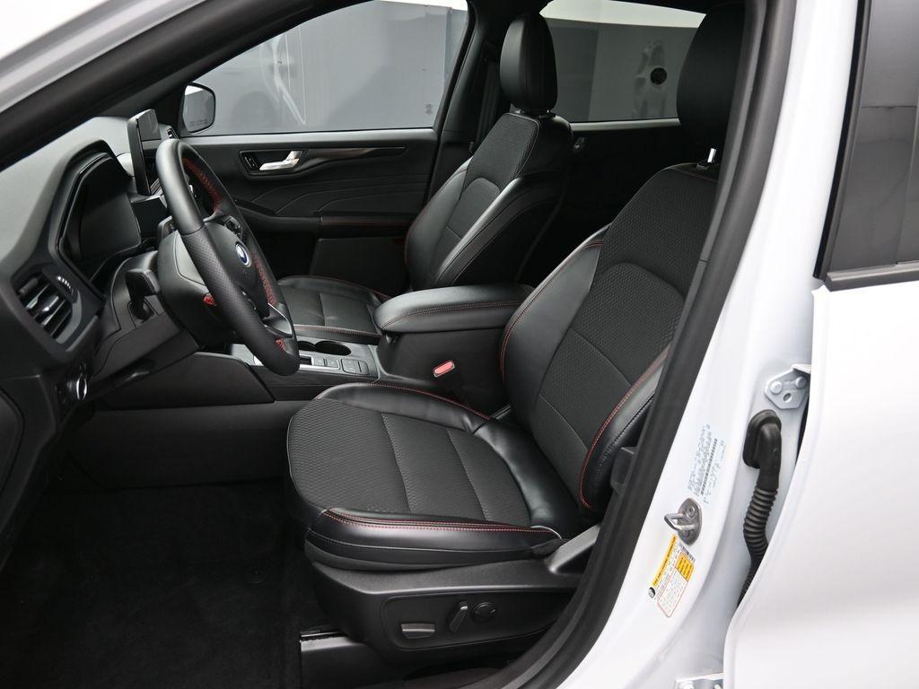used 2023 Ford Escape car, priced at $26,500