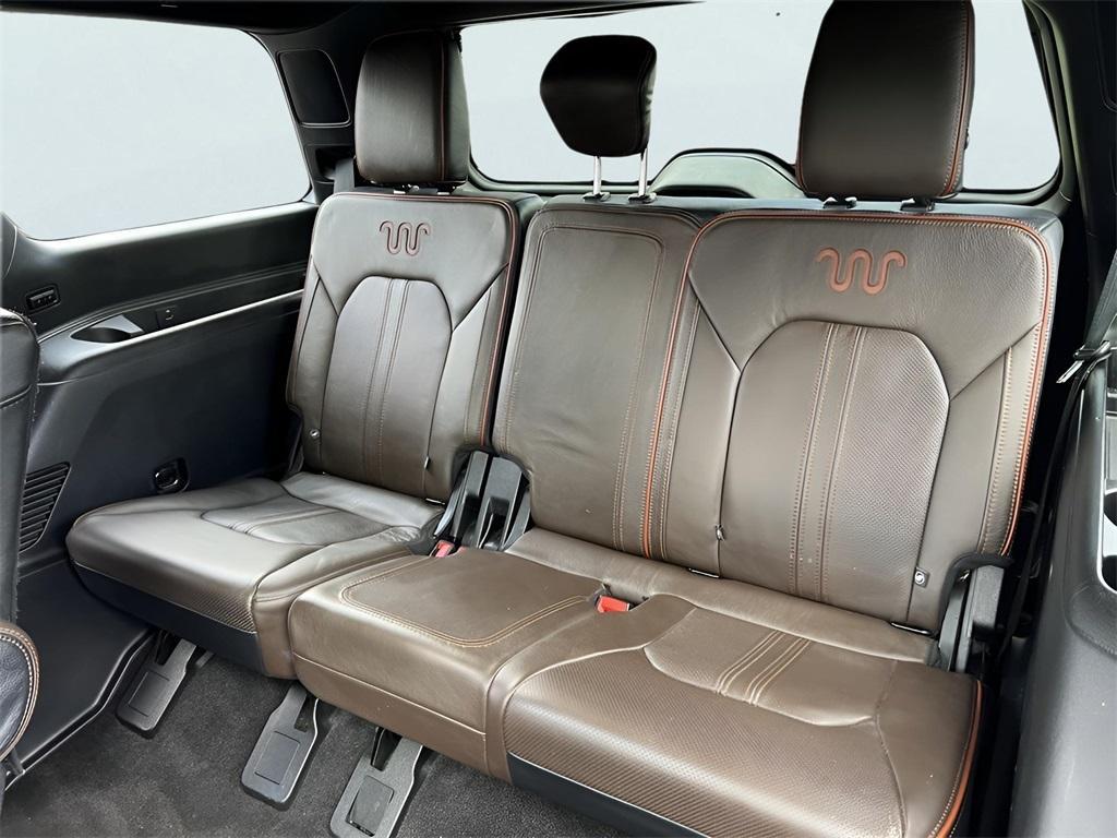 used 2020 Ford Expedition car, priced at $36,000