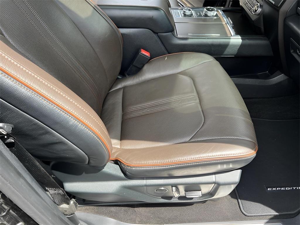 used 2020 Ford Expedition car, priced at $36,000