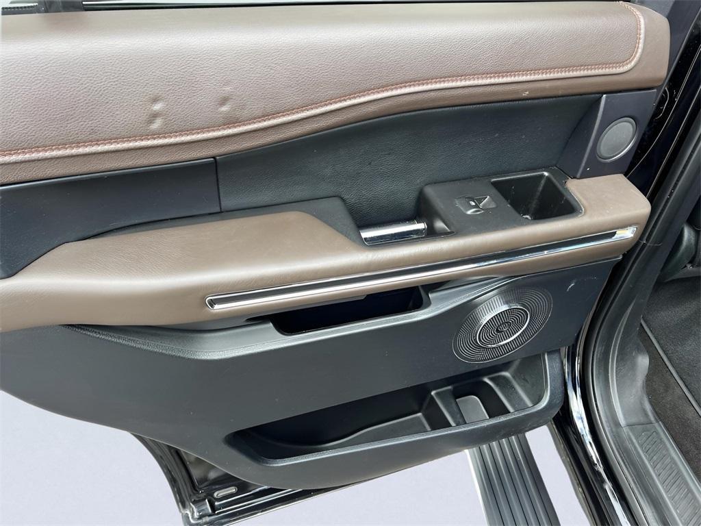 used 2020 Ford Expedition car, priced at $36,000