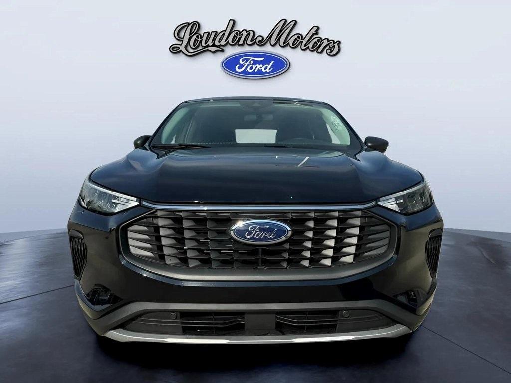 new 2025 Ford Escape car, priced at $30,000