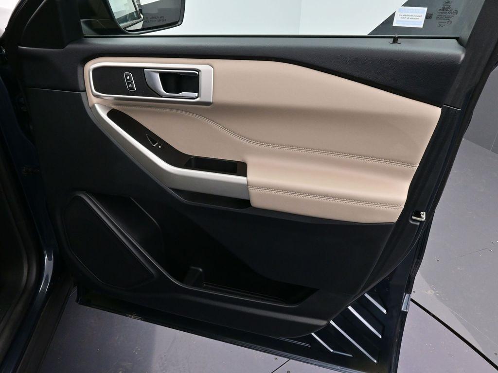 used 2022 Ford Explorer car, priced at $33,500