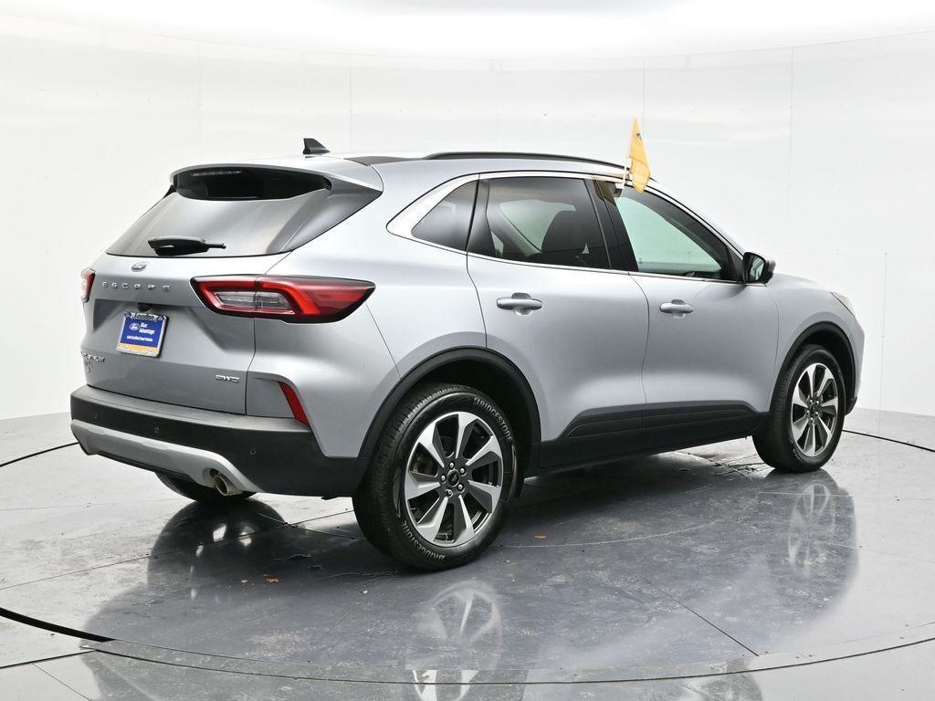 used 2023 Ford Escape car, priced at $28,500