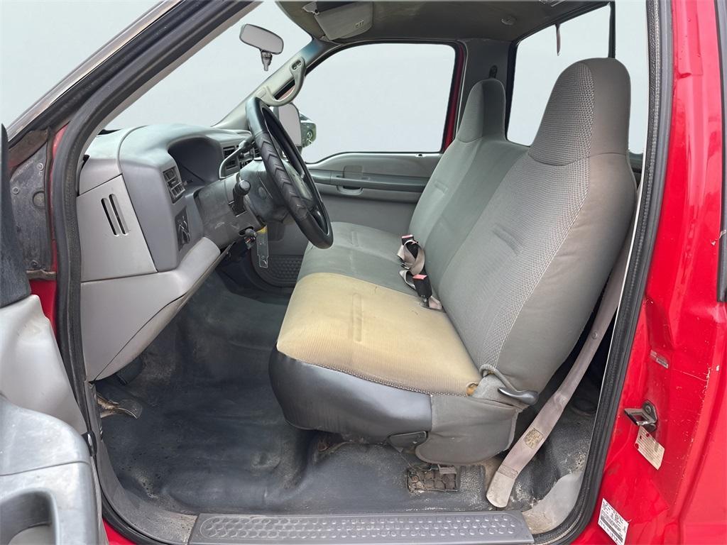 used 1999 Ford F-250 car, priced at $2,500