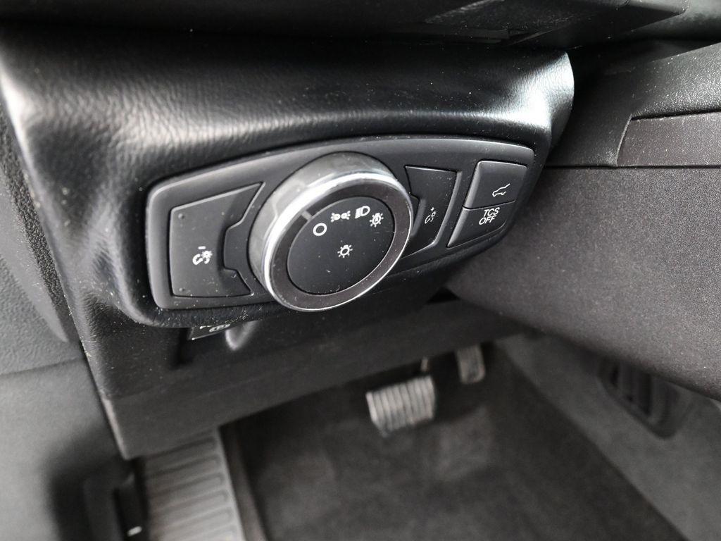 used 2019 Lincoln Nautilus car, priced at $18,500