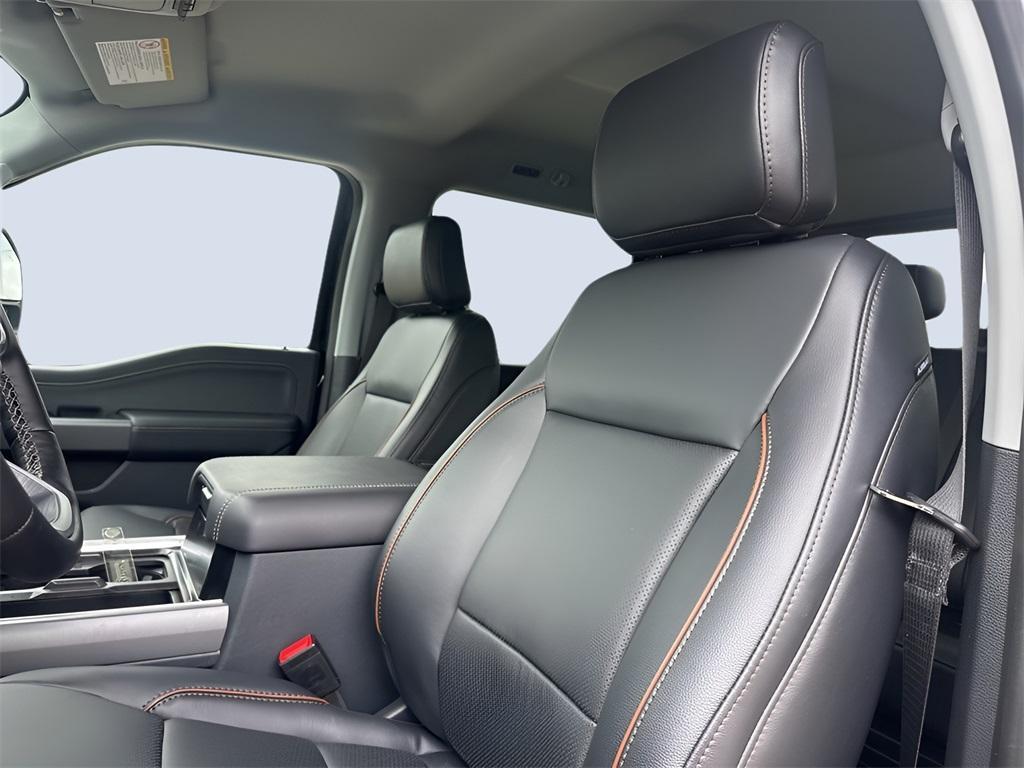 new 2025 Ford F-250 car, priced at $74,300