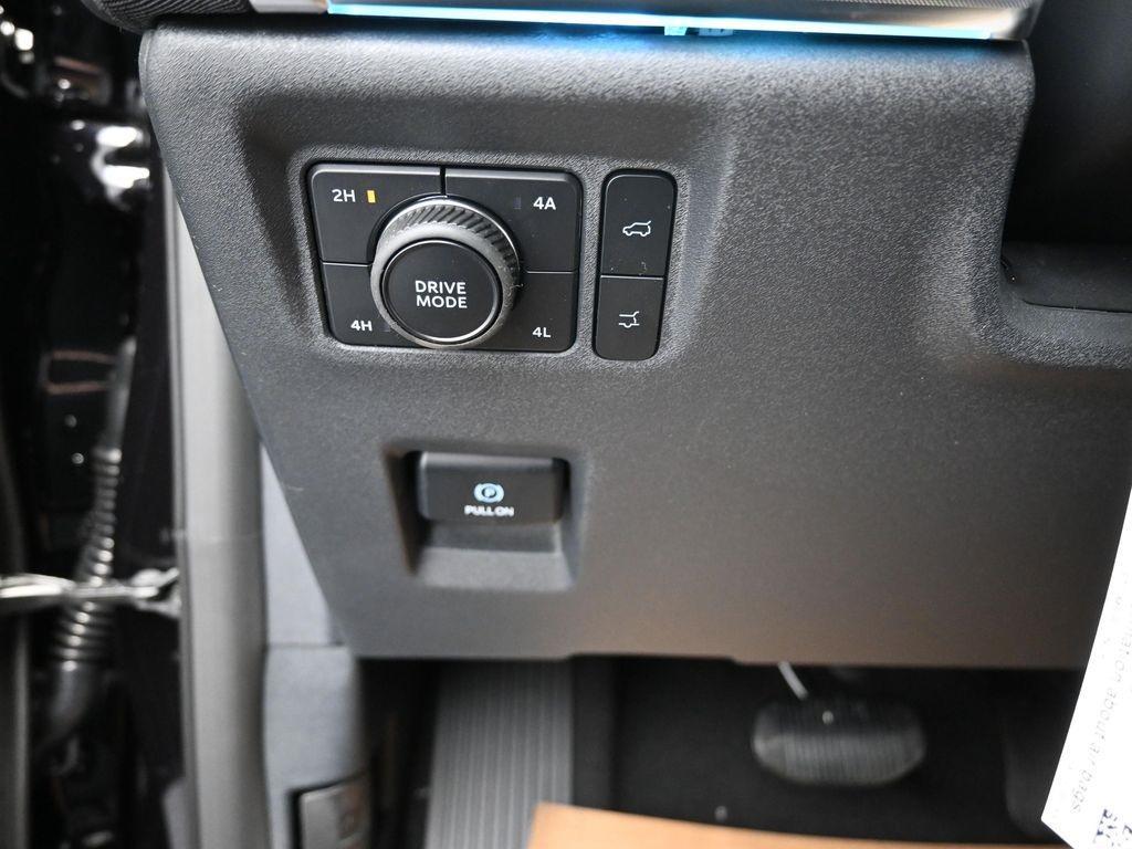 new 2025 Ford Expedition Max car, priced at $85,000