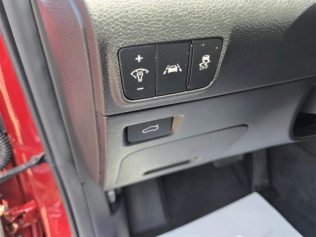used 2023 Kia K5 car, priced at $25,000