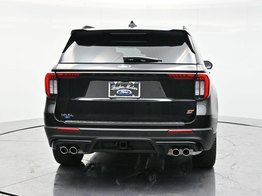 new 2025 Ford Explorer car, priced at $60,360
