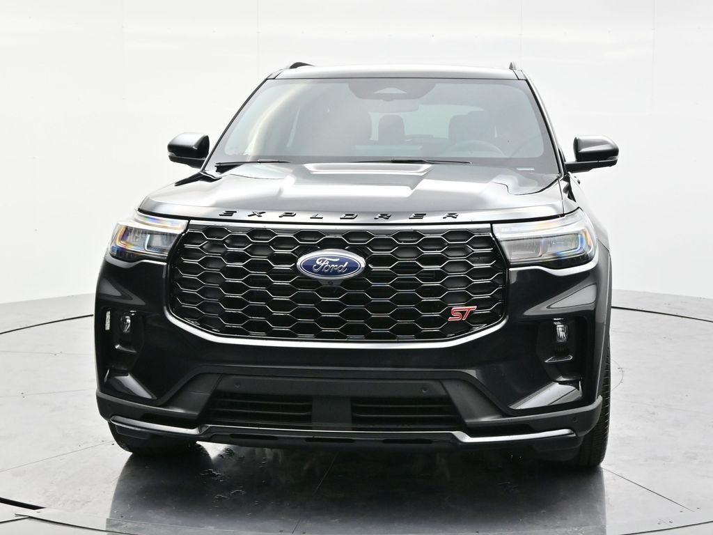 new 2025 Ford Explorer car, priced at $60,360