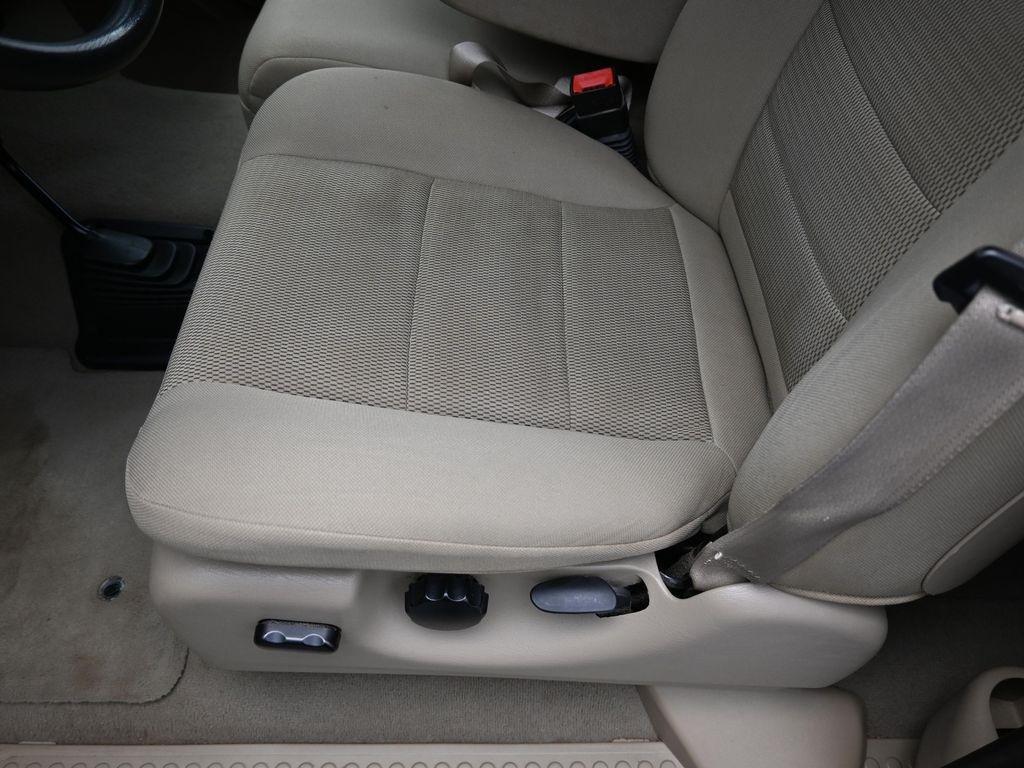 used 2005 Ford F-250 car, priced at $17,500