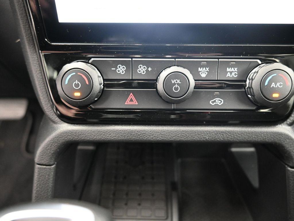 new 2025 Ford Ranger car, priced at $42,100