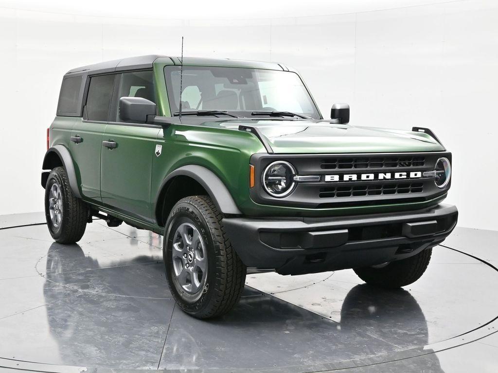new 2025 Ford Bronco car, priced at $44,730