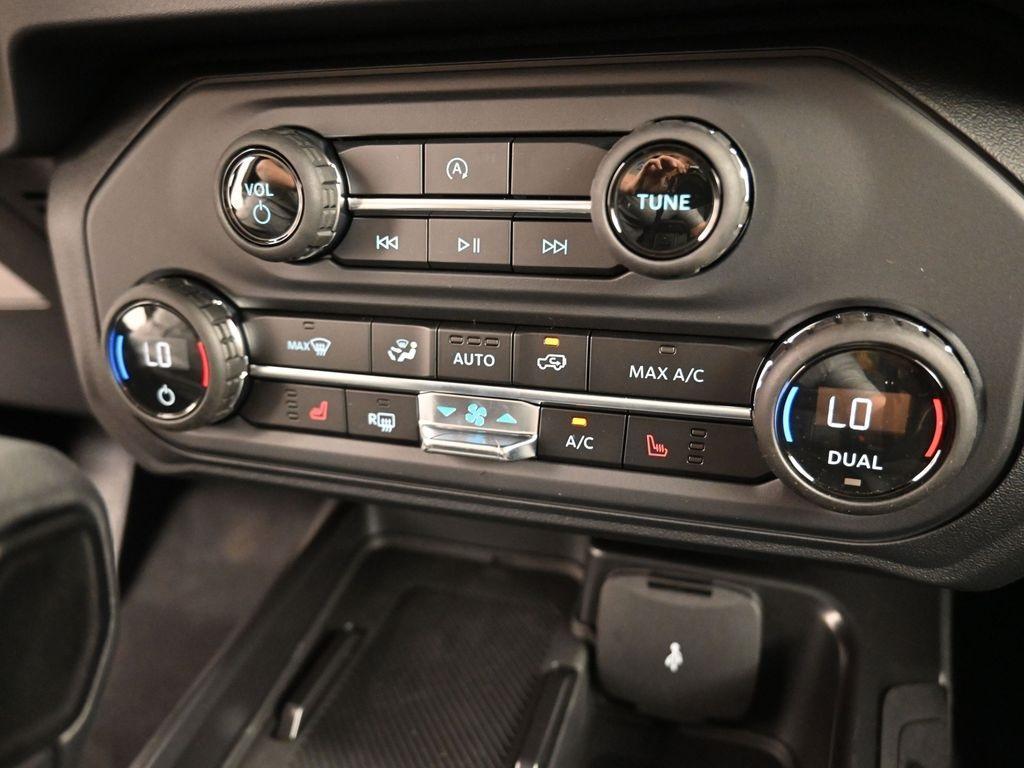 new 2025 Ford Bronco car, priced at $44,730