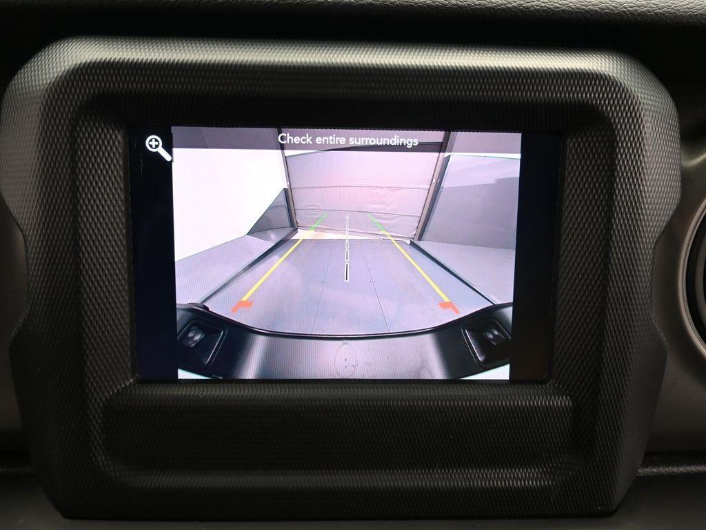 used 2021 Jeep Gladiator car, priced at $30,000