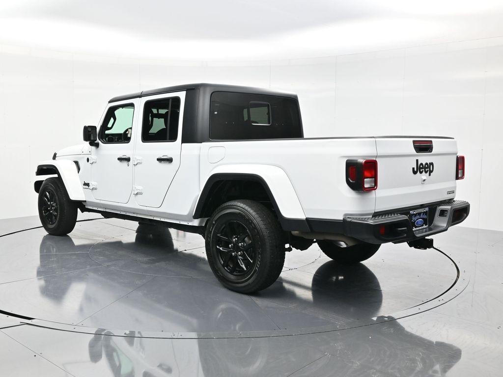 used 2021 Jeep Gladiator car, priced at $30,000