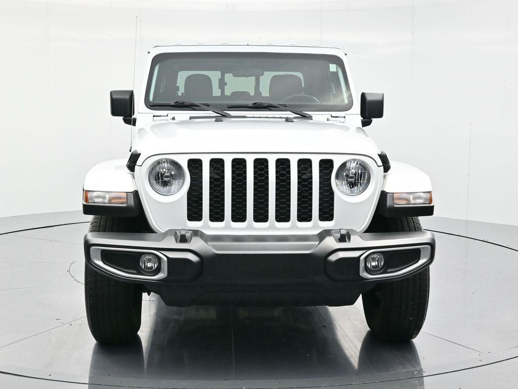 used 2021 Jeep Gladiator car, priced at $30,000