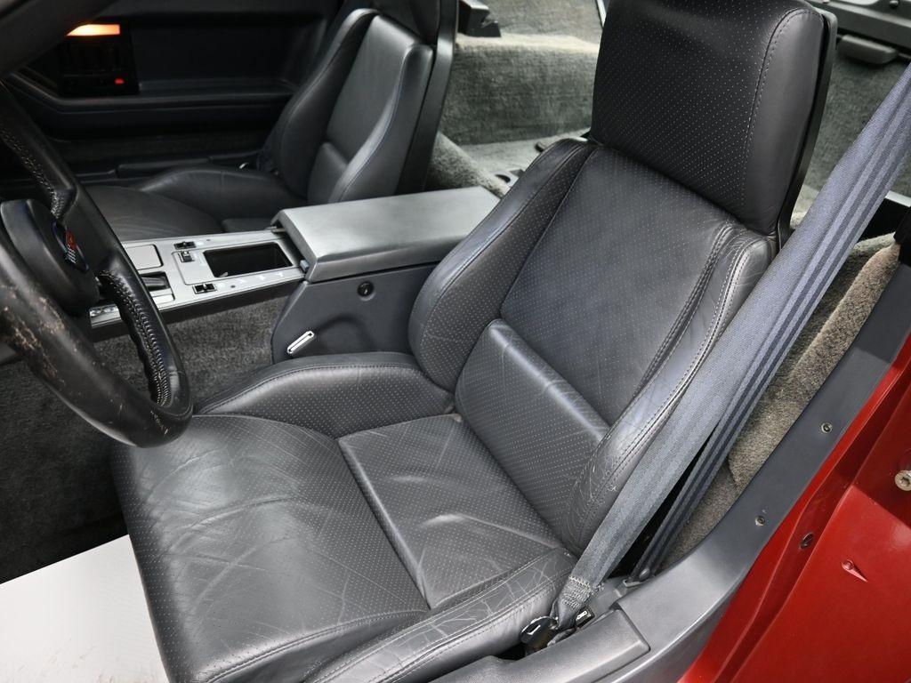 used 1986 Chevrolet Corvette car, priced at $11,500