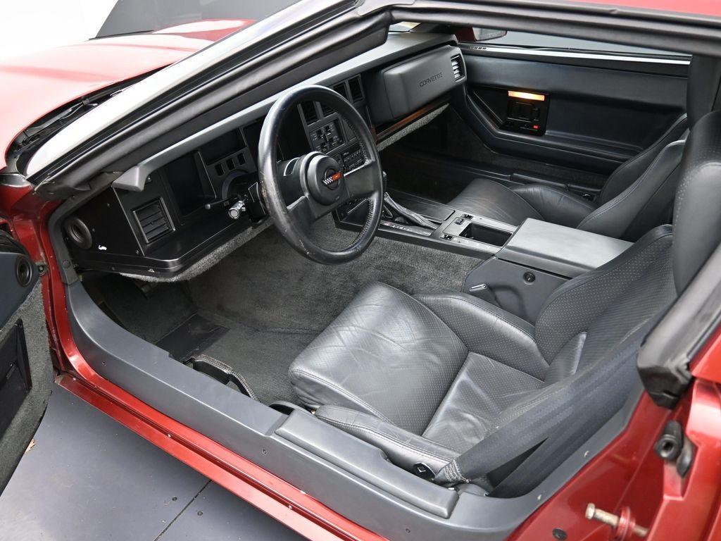 used 1986 Chevrolet Corvette car, priced at $11,500