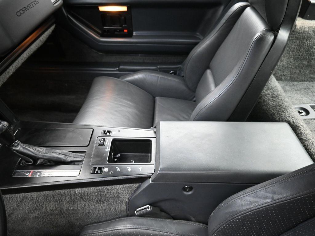 used 1986 Chevrolet Corvette car, priced at $11,500