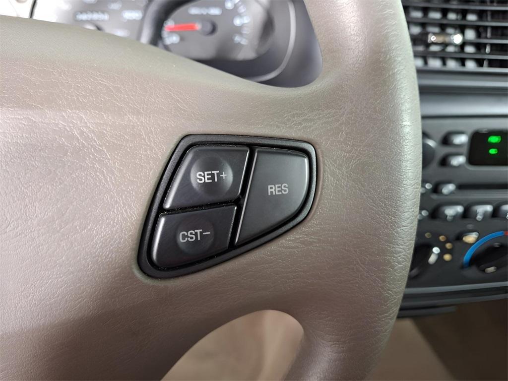 used 2002 Ford Taurus car, priced at $9,600
