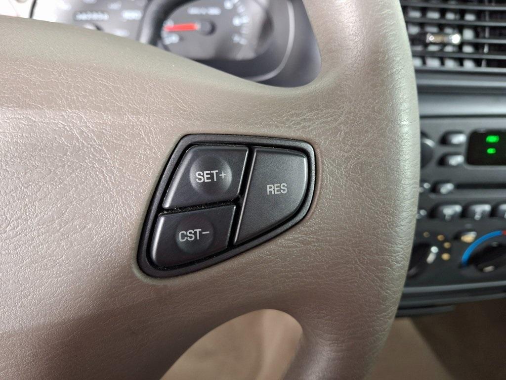 used 2002 Ford Taurus car, priced at $9,600