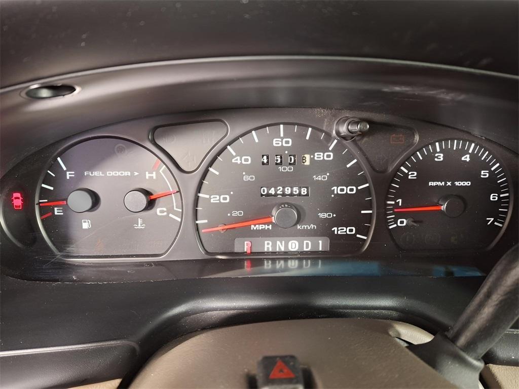 used 2002 Ford Taurus car, priced at $9,600