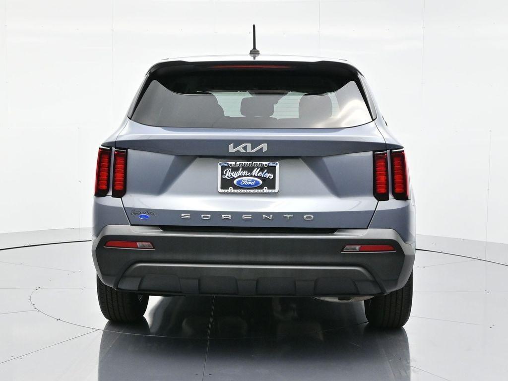 used 2022 Kia Sorento car, priced at $25,000