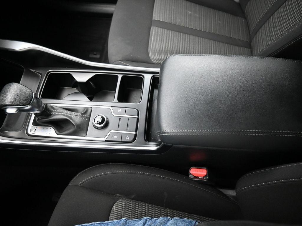 used 2022 Kia Sorento car, priced at $25,000