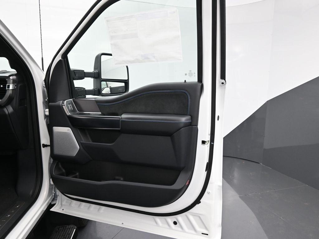 new 2026 Ford F-450 car, priced at $106,915