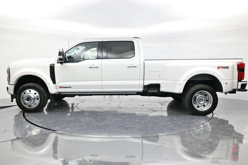new 2026 Ford F-450 car, priced at $106,915