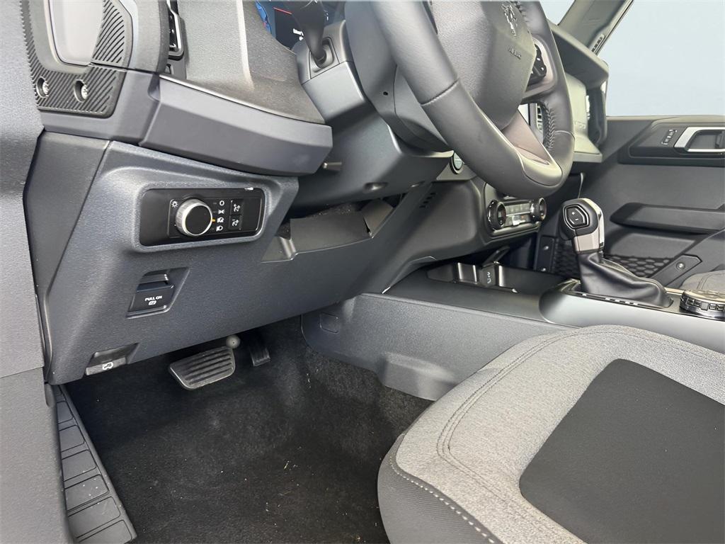new 2025 Ford Bronco car, priced at $45,104