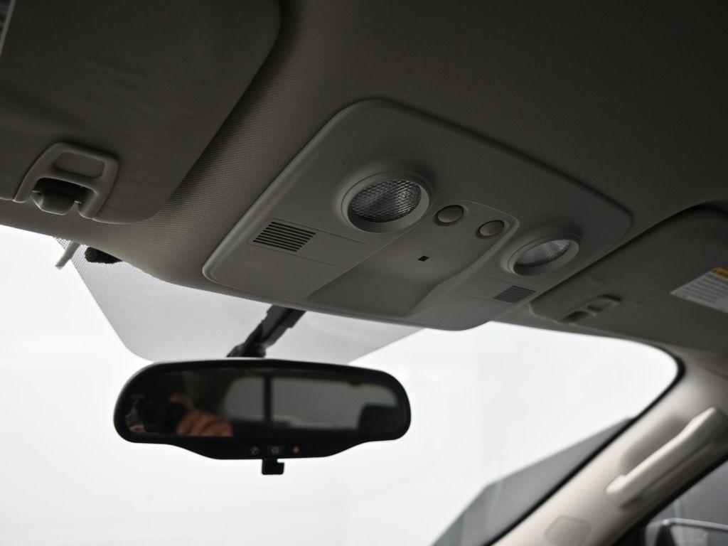 used 2009 Chevrolet Traverse car, priced at $5,800