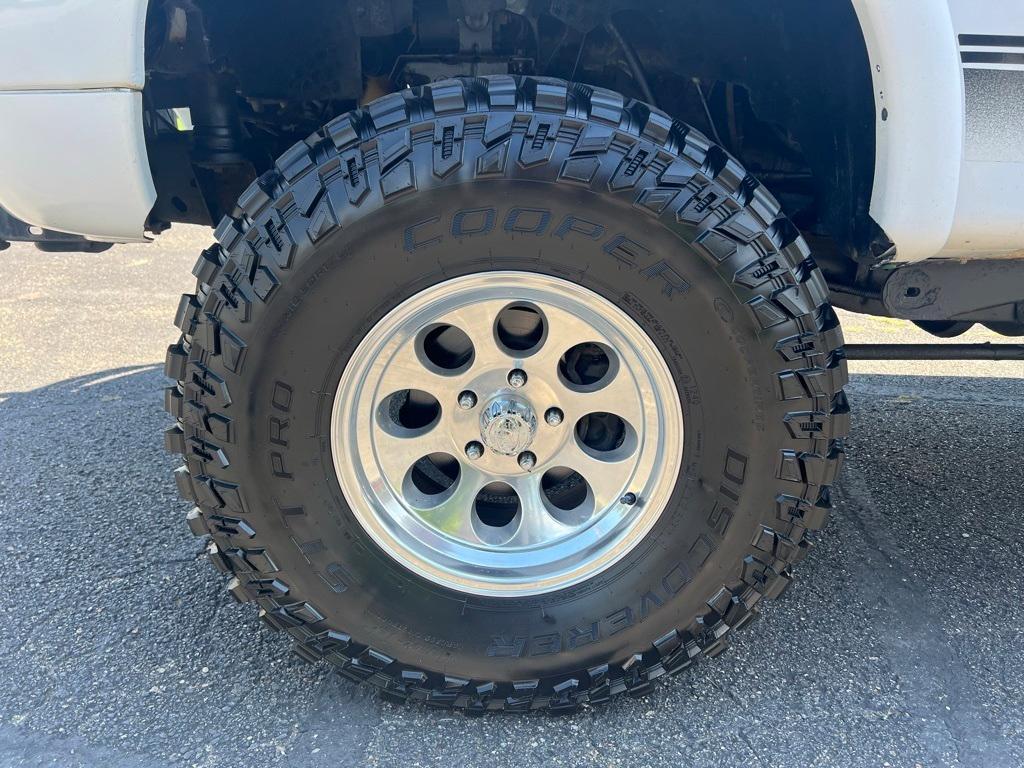 used 2002 Ford F-150 car, priced at $14,500