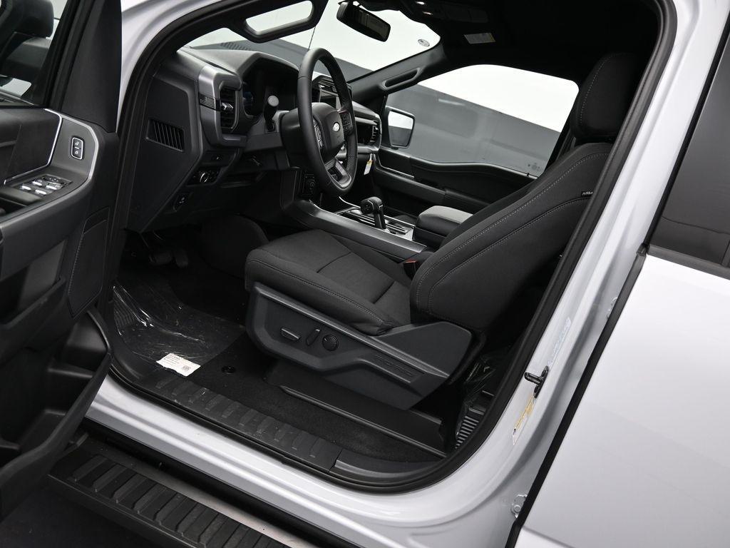 new 2025 Ford F-150 car, priced at $61,110