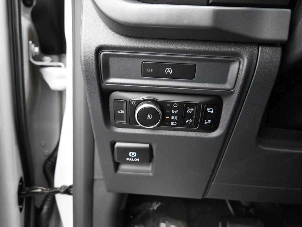 new 2025 Ford F-150 car, priced at $61,110