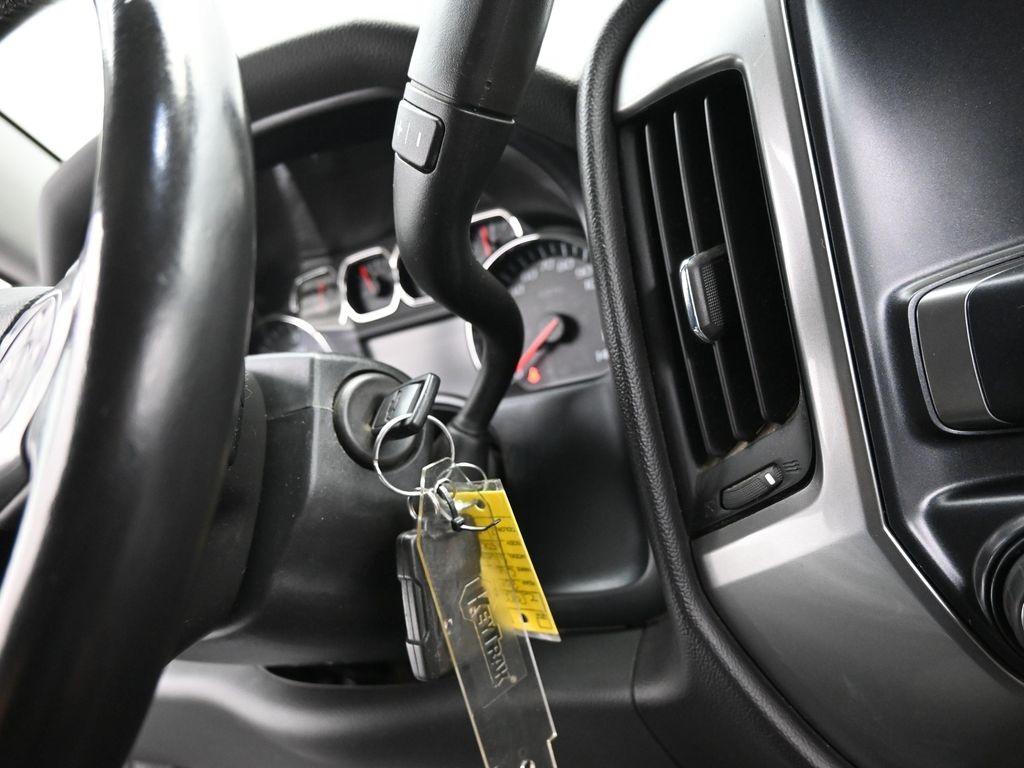 used 2014 Chevrolet Silverado 1500 car, priced at $17,900