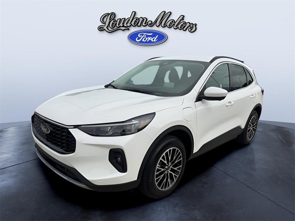 new 2025 Ford Escape car, priced at $42,420