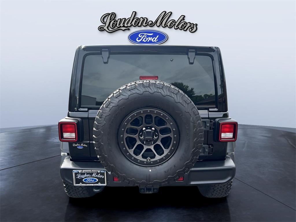 used 2022 Jeep Wrangler Unlimited car, priced at $40,000