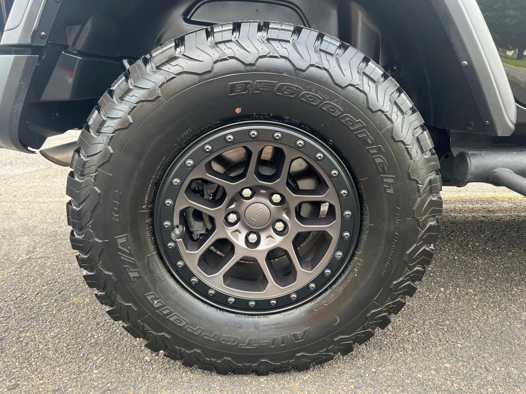 used 2022 Jeep Wrangler Unlimited car, priced at $40,000