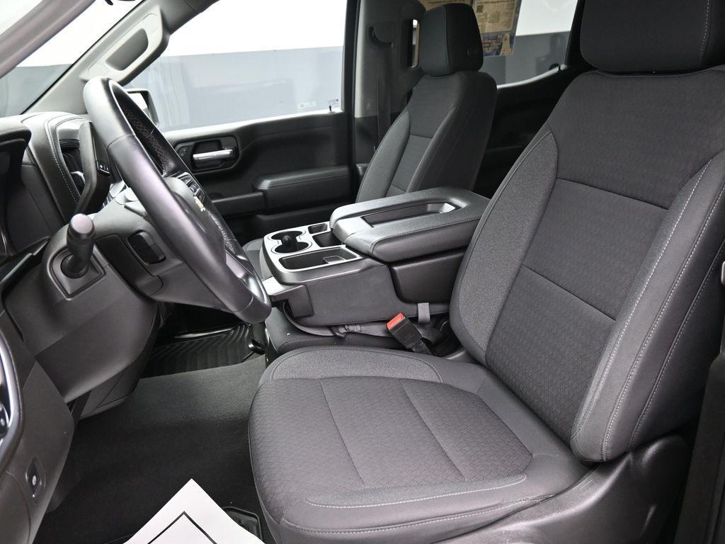 used 2022 Chevrolet Silverado 1500 Limited car, priced at $26,900