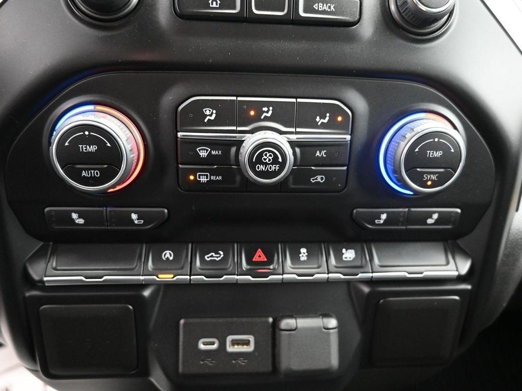 used 2022 Chevrolet Silverado 1500 Limited car, priced at $26,900